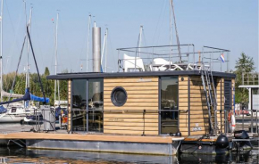 Stunning Ship In Ophoven With Wifi